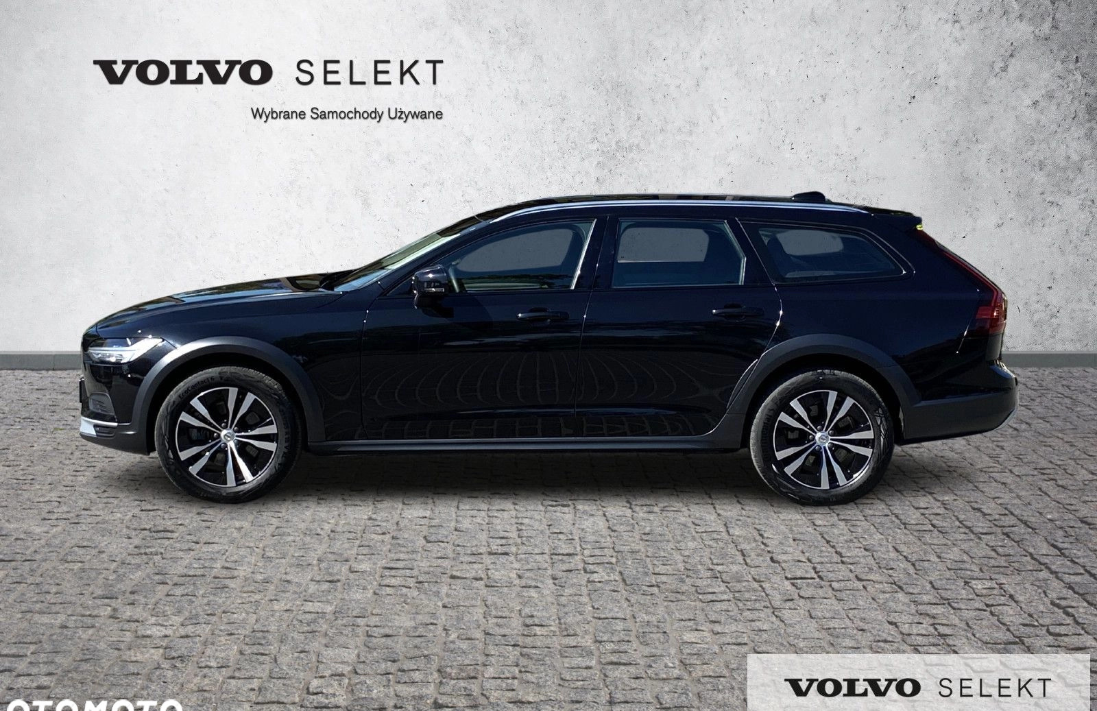 Volvo V90 Cross Country cena 229800 przebieg: 43100, rok produkcji 2022 z Toruń małe 667